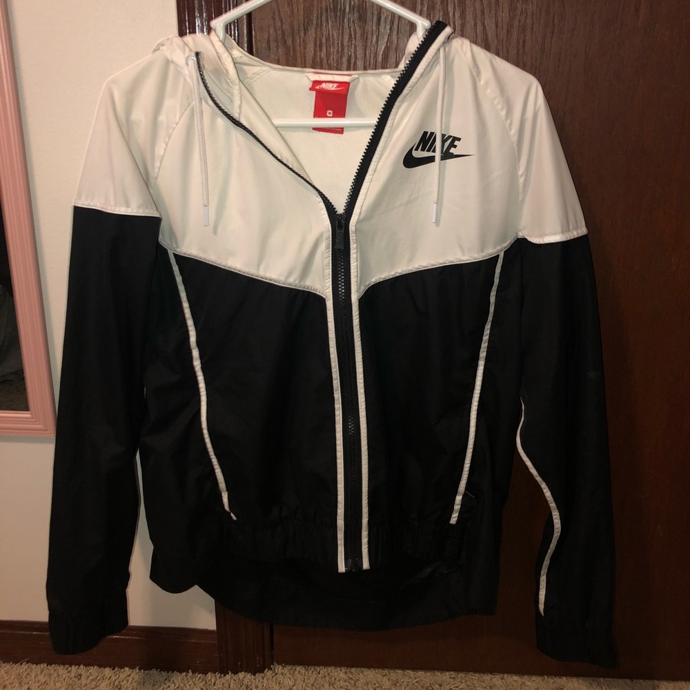 Black and White Nike Windbreaker